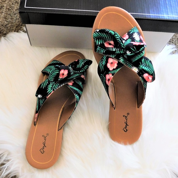 Tropical Bow Vegan Leather Sandals - Picture 4 of 6
